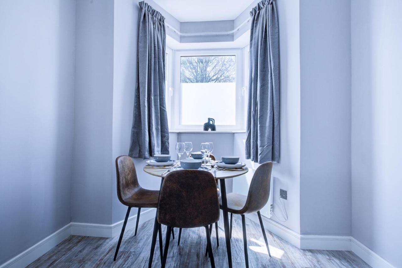 Spacious And Modern 1 Bed 1 Bath Apartment In The Heart Of Истборн Екстериор снимка