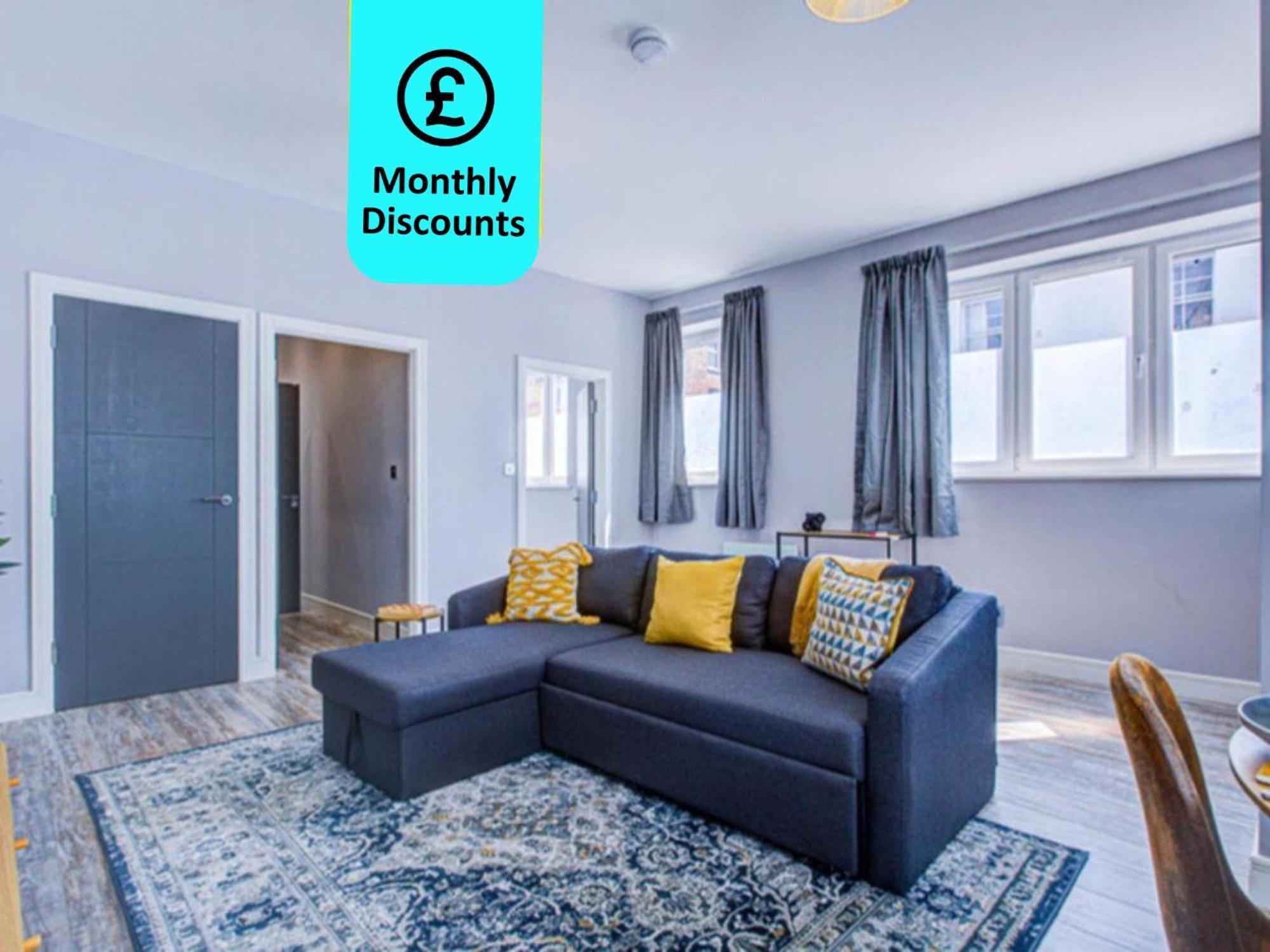 Spacious And Modern 1 Bed 1 Bath Apartment In The Heart Of Истборн Екстериор снимка